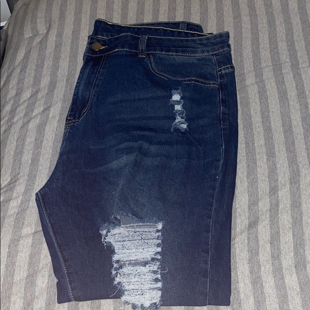 BRAND NEW SHEIN Blue high waisted ripped jeans